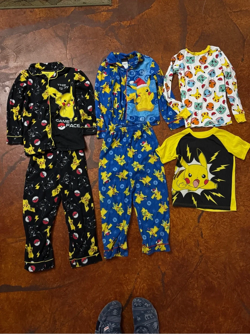 Kids pokemon, pikachu pajamas size 8